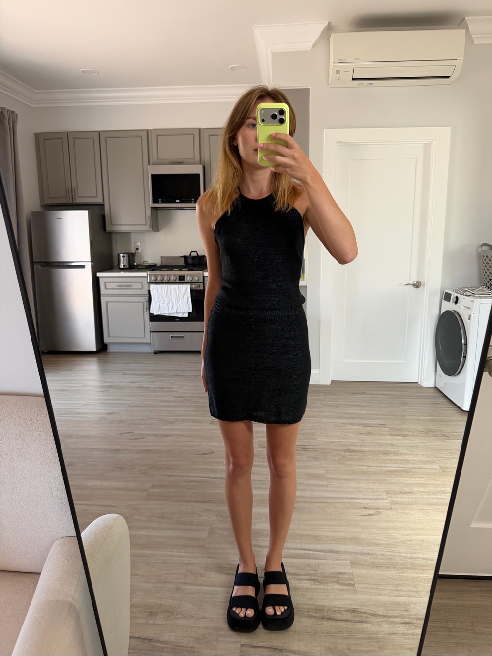 Black Knit Midi Skirt and Top(set)